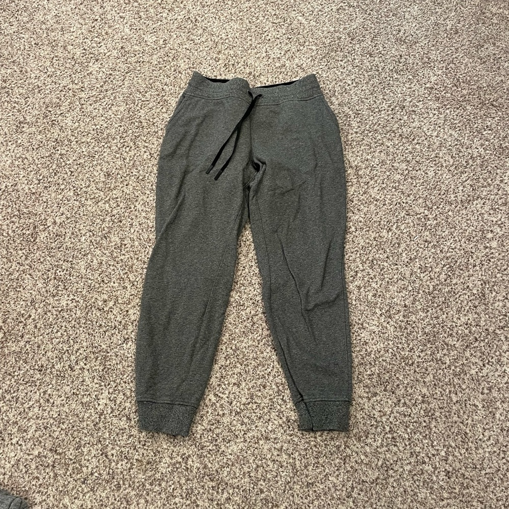 Lululemon joggers - size 10
